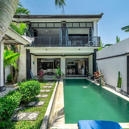 Villa Lingkar 89A Чангу Экстерьер фото