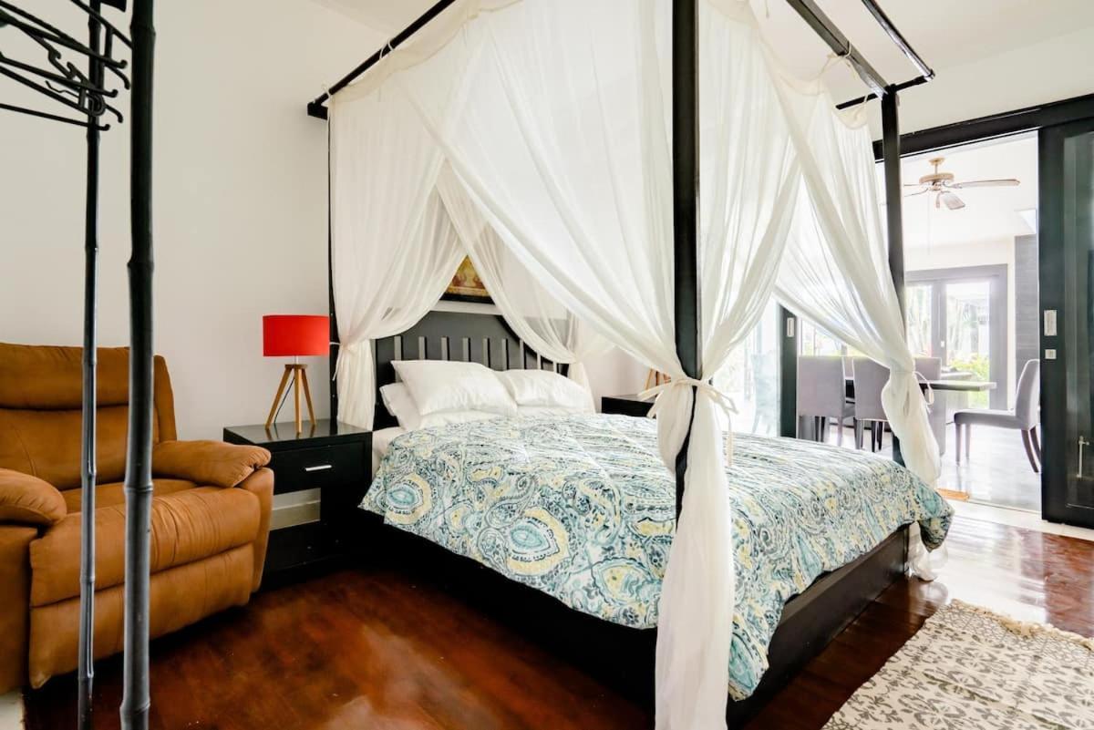 Villa Lingkar 89A Чангу Экстерьер фото