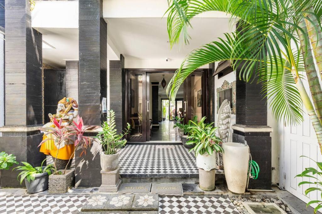 Villa Lingkar 89A Чангу Экстерьер фото