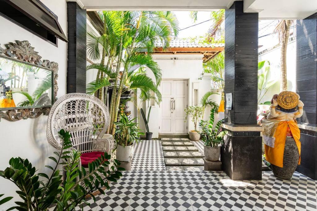 Villa Lingkar 89A Чангу Экстерьер фото